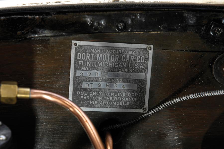 Логотип Dort Six Coupe 1924 года  (фото 9 из 9)